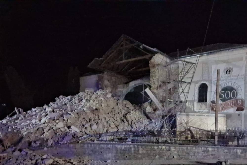 Leomlott a szilágycsehi református templom jelentős része