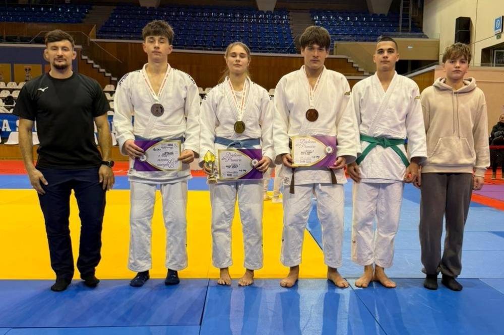 Közel egy tucat érmet szereztek a székelyföldi dzsúdósok a kolozsvári viadalon