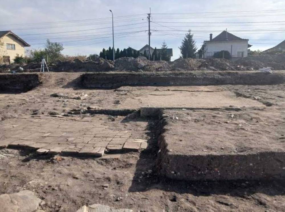 Zöld jelzést kapott Erdélyben a nemzetközi jelentőségű római kori lelőhelyre építendő buszpályaudvar