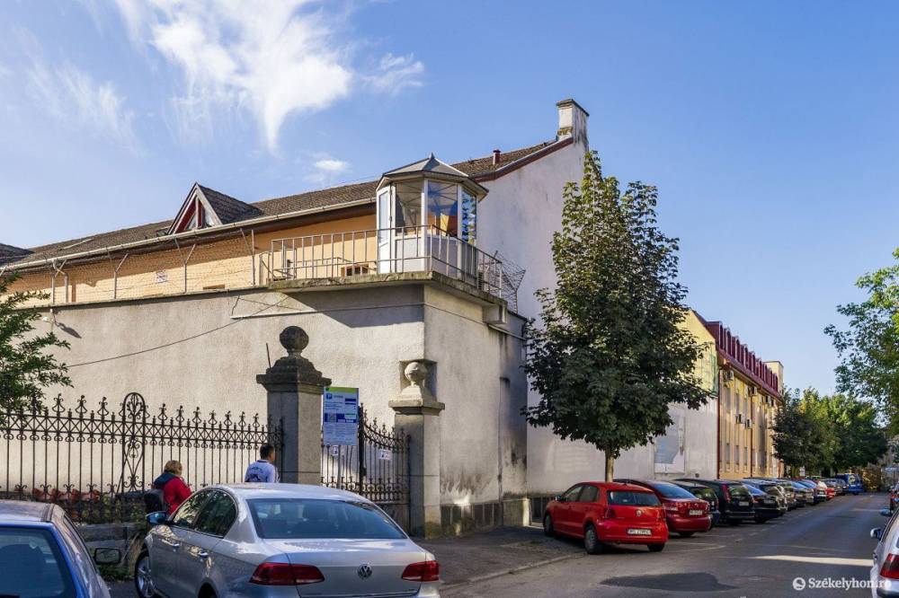 Fegyelmezettebbek lettek a fogvatartottak, akkor is, ha szűk helyen osztoznak