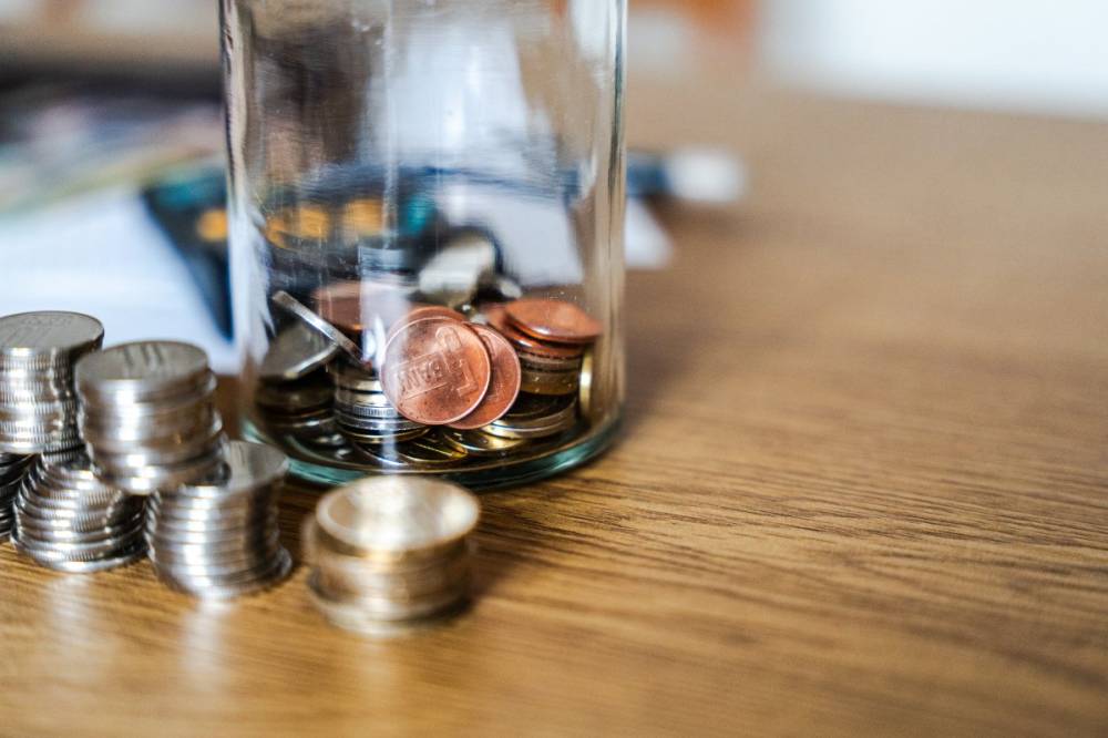 Nem érte el a 3000 lejt az átlagnyugdíj, a mezőgazdaságban dolgozóké kevesebb, mint 1000 lej volt