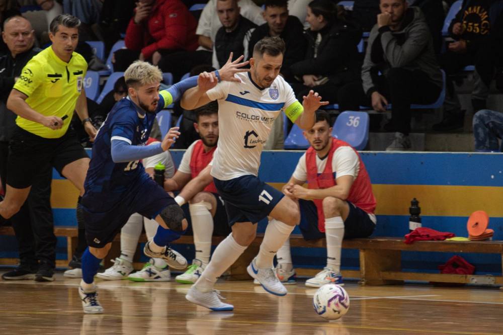 A székelyudvarhelyi vagy a marosvásárhelyi csapat lemarad a futsalbajnokság felsőházáról