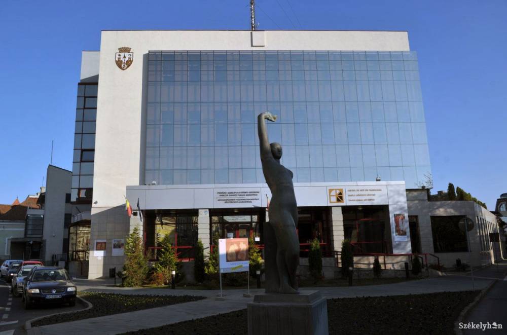 Magyar kortárs grafikai kiállítás nyílik Sepsiszentgyörgyön