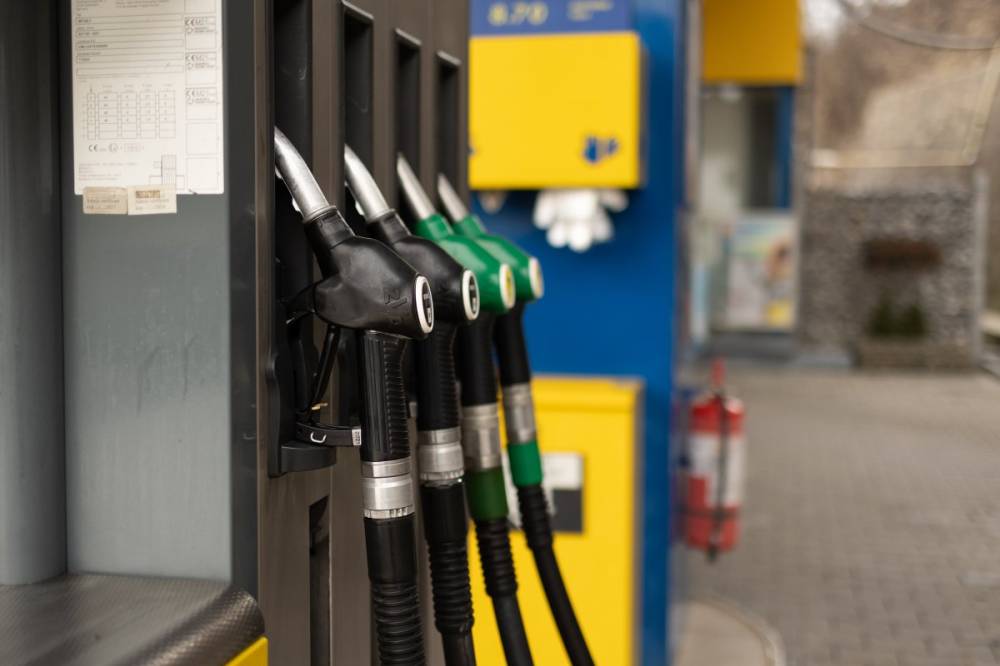 Van néhány hónapos üzemanyagkészlet, de... – fájó elismerés a miniszterelnöktől