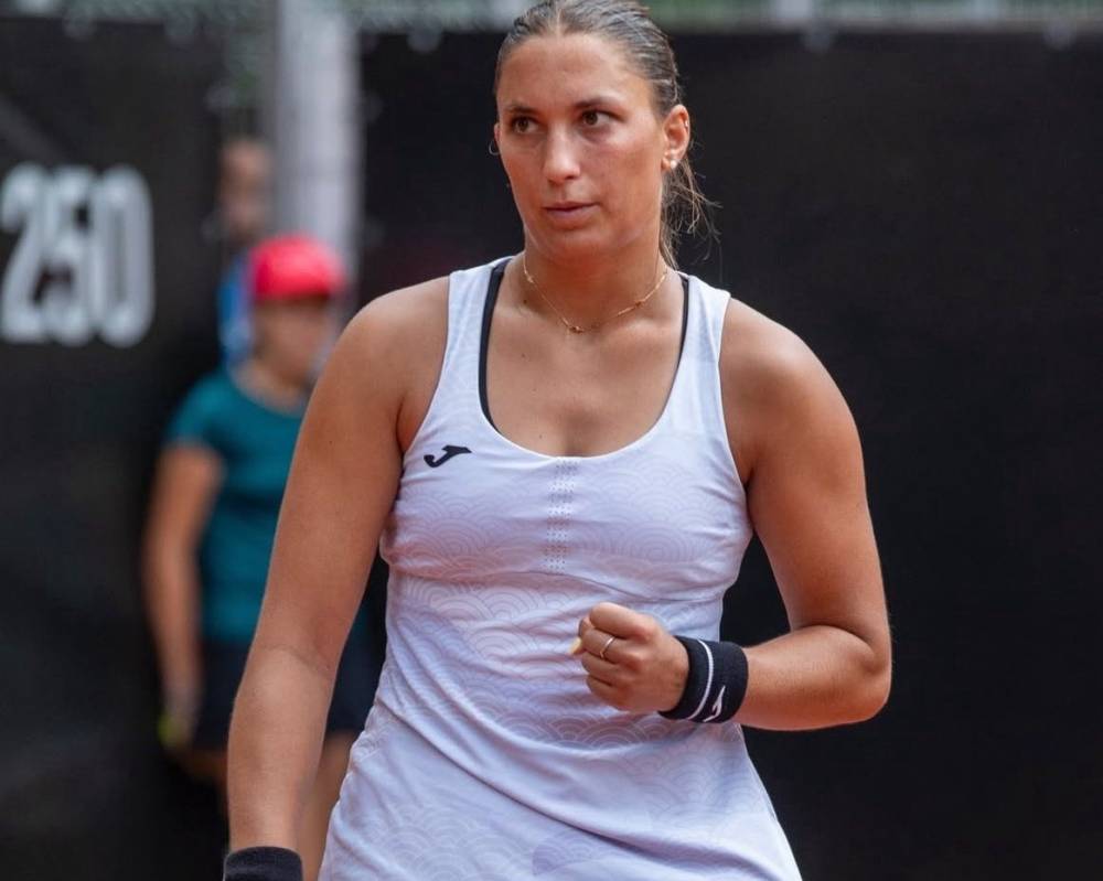 Már egy magyar sportolónőt is megfenyegettek az ukránok, Magyarország kiutasítja a hatalmas összeget szállító személyeket