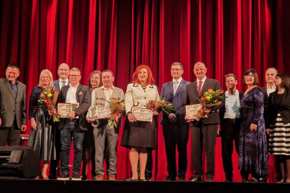 Az önzetlen közösségszolgálat díjazása Kézdivásárhelyen