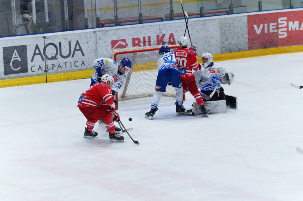 Minden tekintetben felülmúlta a Sportklubot, fölényesen jutott döntőbe a GYHK