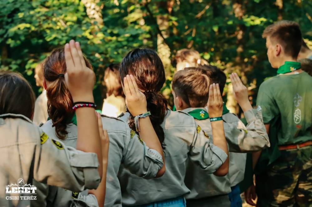 Képernyők helyett közösséget kínál az erdélyi fiatalok számára a cserkészet