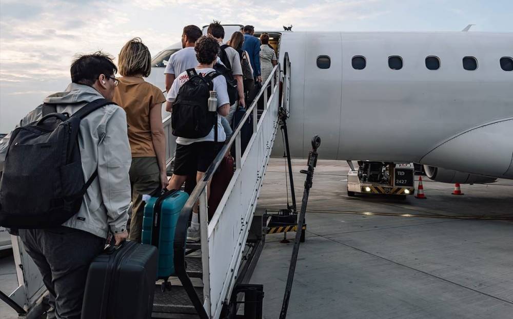 Evakuálás a Közel-Keletről: közel 200 román állampolgárt hoznak haza vasárnap