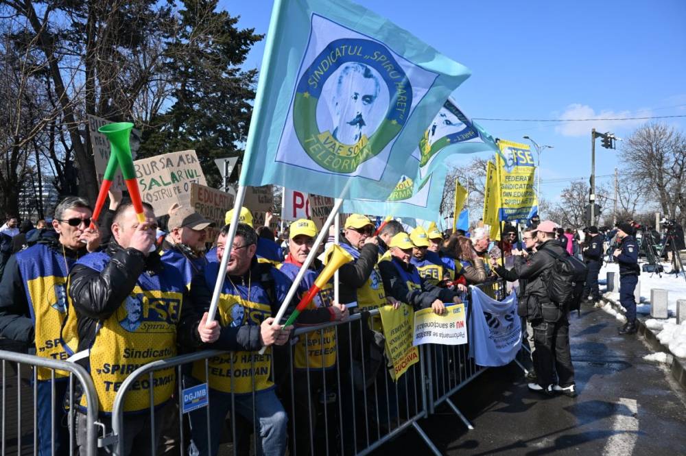 Szakszervezetek: egyes iskolák, tanfelügyelők megfélemlítik a pedagógusokat