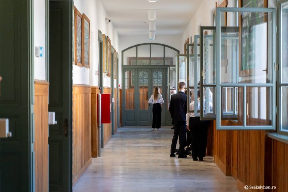 Bojkottra készülnek a tanárok, veszélybe kerülhet a próbavizsgák megszervezése