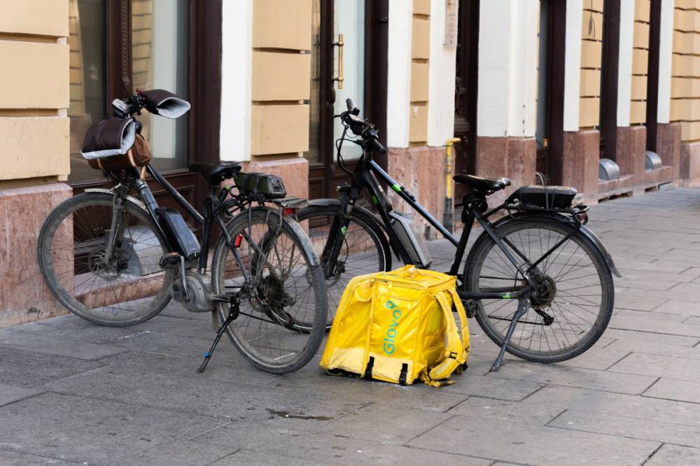 Romániába tartó vendégmunkások rekedtek átutazási pontokon az iráni helyzet miatt, munkaerőhiány a láthatáron