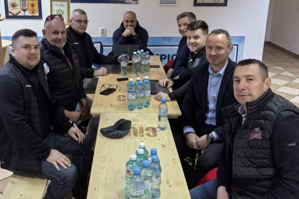 Ülésezett a hokiszövetség: fókuszban az olimpiai fesztivál és az ifjúsági világbajnokság