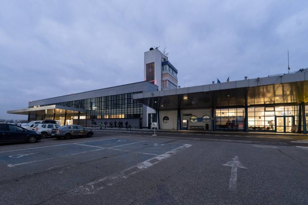 Tízmillió lejes támogatást kap a marosvásárhelyi repülőtér