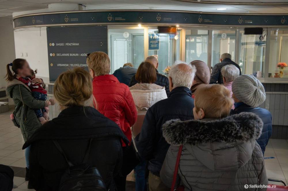 Márciusra tolódott az adófizetési roham Csíkszeredában
