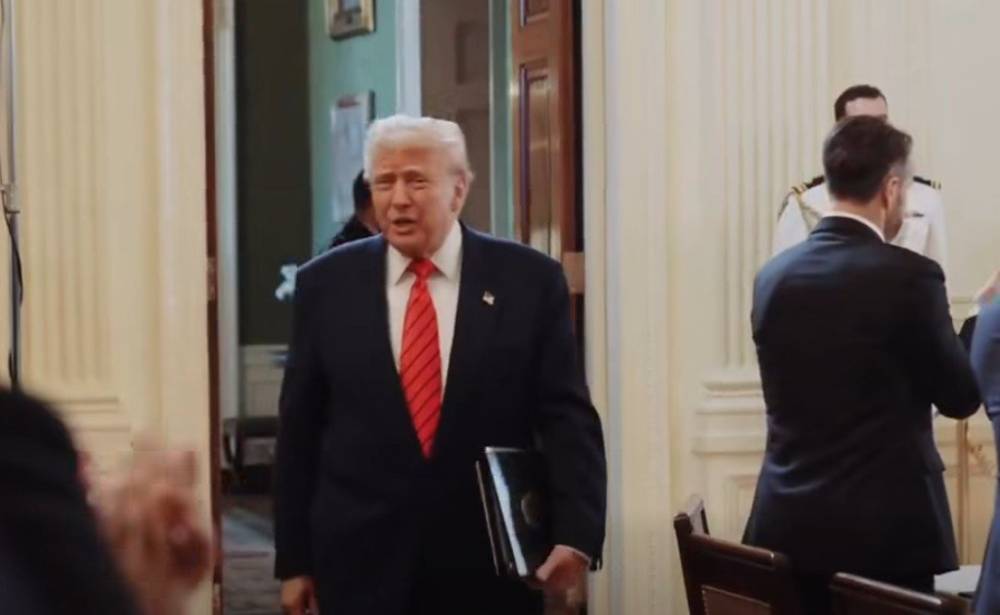 Trump szerint az Egyesült Államok és Irán nagyon konstruktív tárgyalásokat folytatott, elhalasztják a beharangozott támadásokat