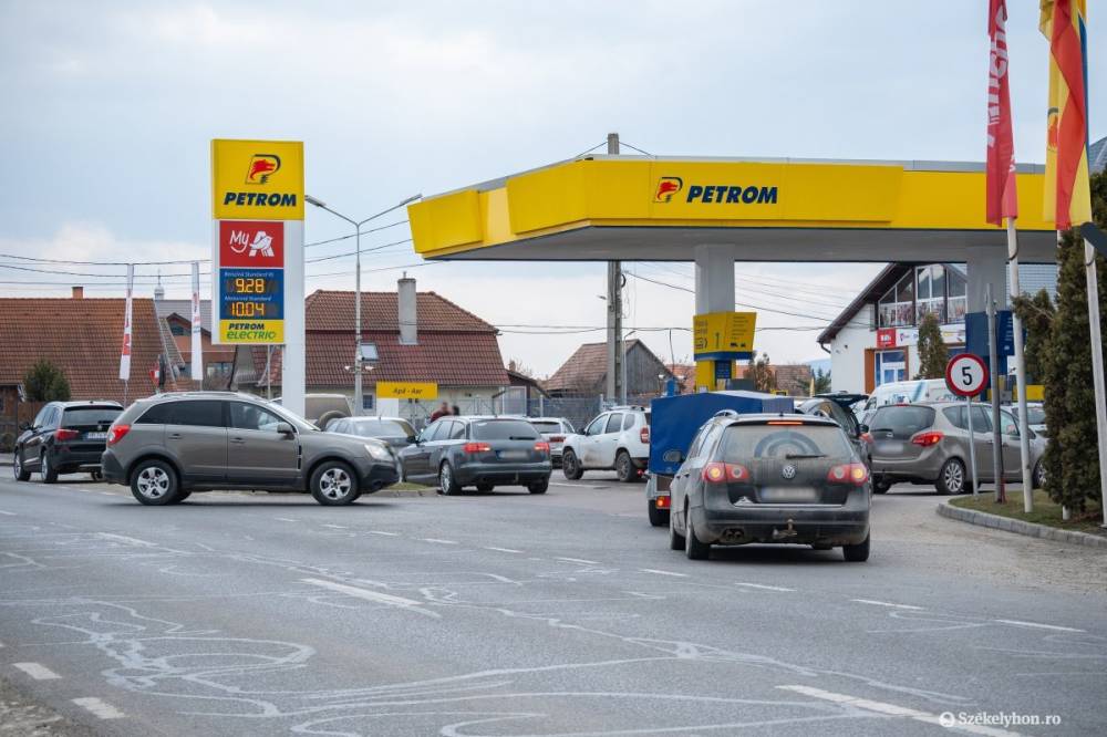 Elfogadta a kormány, ennek megfelelően alakul az üzemanyag ára Romániában