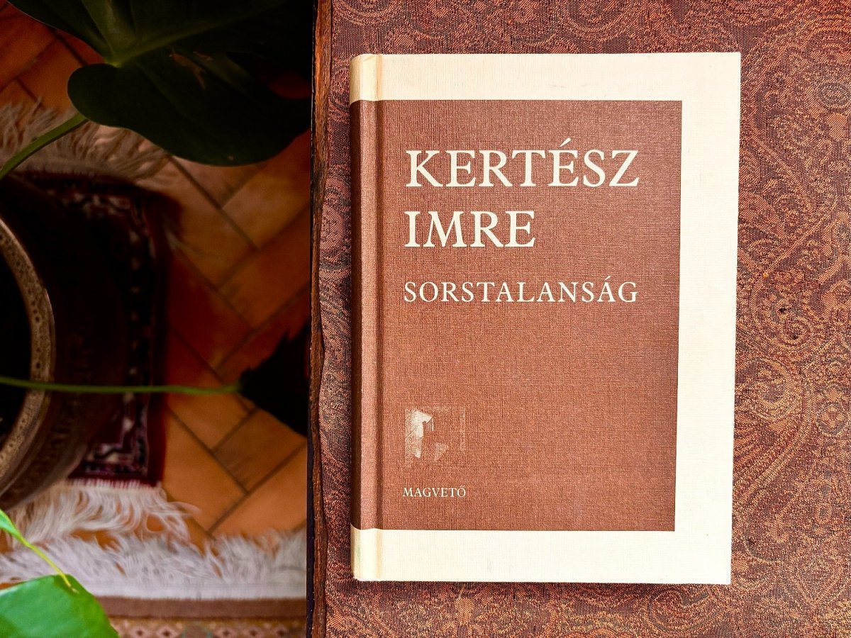 Újraolvasni a kimondhatatlant. Miért marad velünk a Sorstalanság?