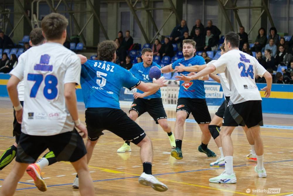 Elengedte az első felvonásban ellenfelét a VSK Székelyudvarhely, nem is érte utol őket