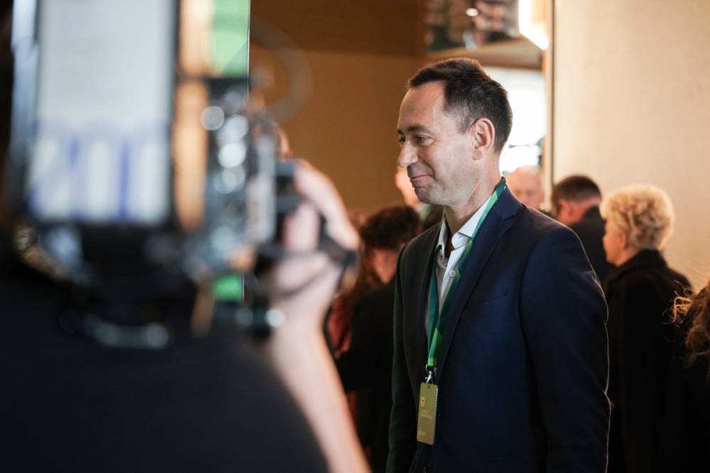 Csoma Botond: az RMDSZ „nincs hozzákötve” sem a PNL-hez, sem a PSD-hez