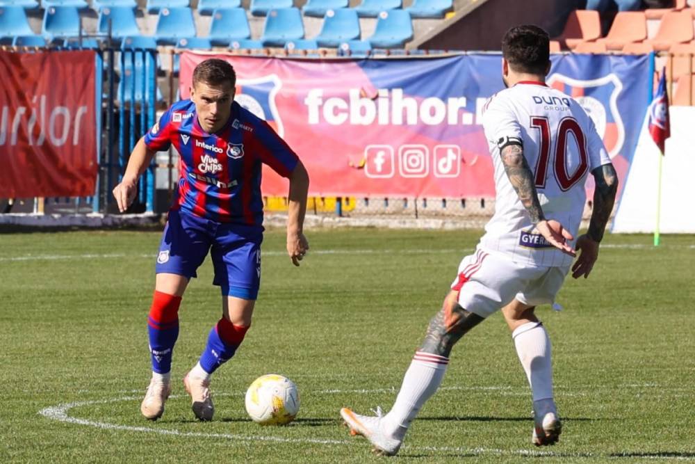 Betalált, öngólt szerzett, majd kiállították – nem hibáztak a Sepsi OSK vetélytársai (videóval)