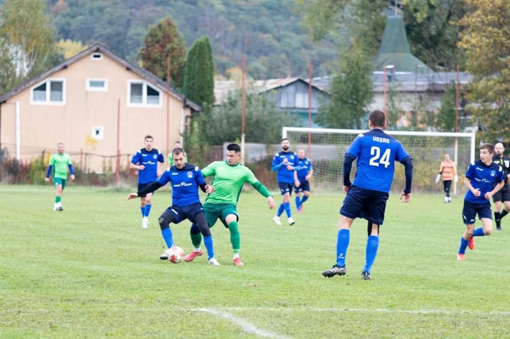 Közvetlen vetélytársa otthonában nyert, versenyben maradt a felsőházért a Szentegyházi Vasas