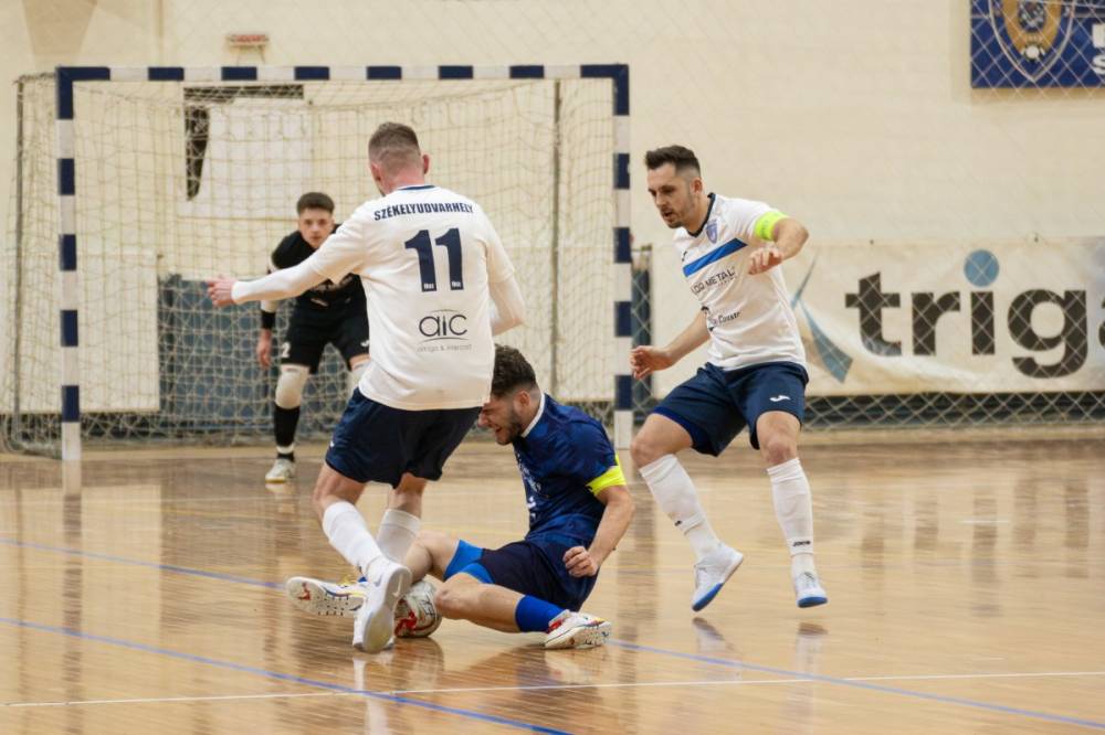 A kupadöntőbe jutásért küzdenek a székelyföldi futsalcsapatok – hétfőn a képernyőn