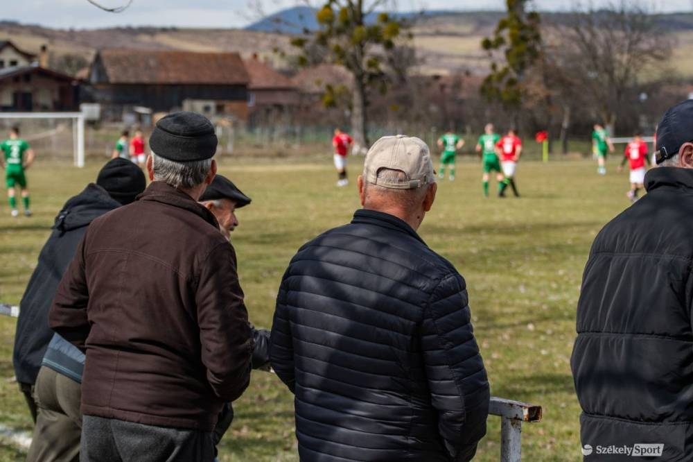 Zágon behúzta a rangadót, Bardoc másfél tucatot lőtt a Kovászna megyei focibajnokságban