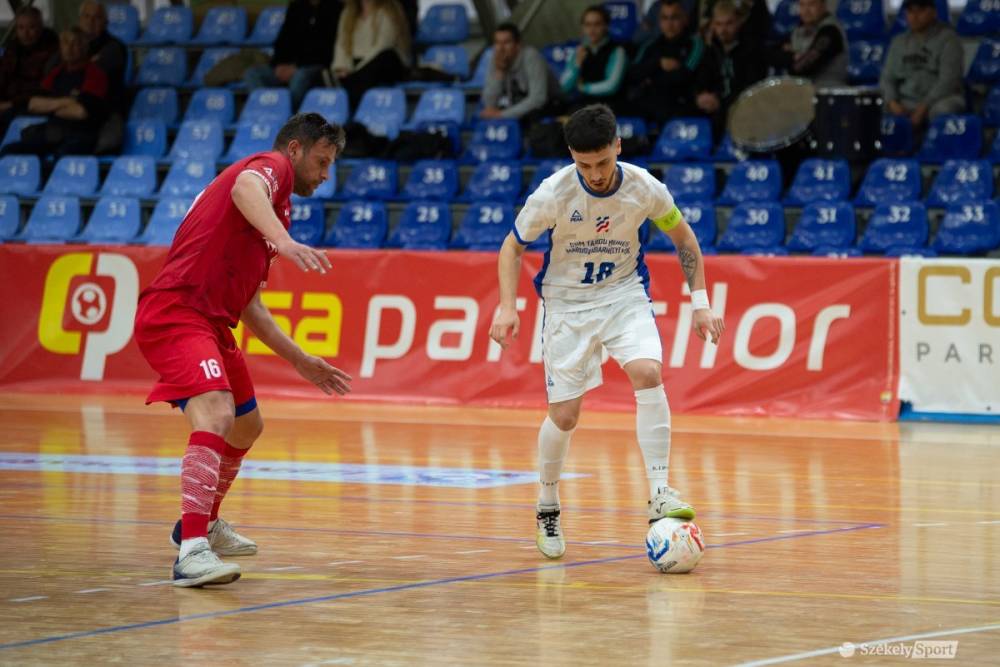 Rendre egyenlített, képtelen volt a fordításra a Marosvásárhelyi VSK