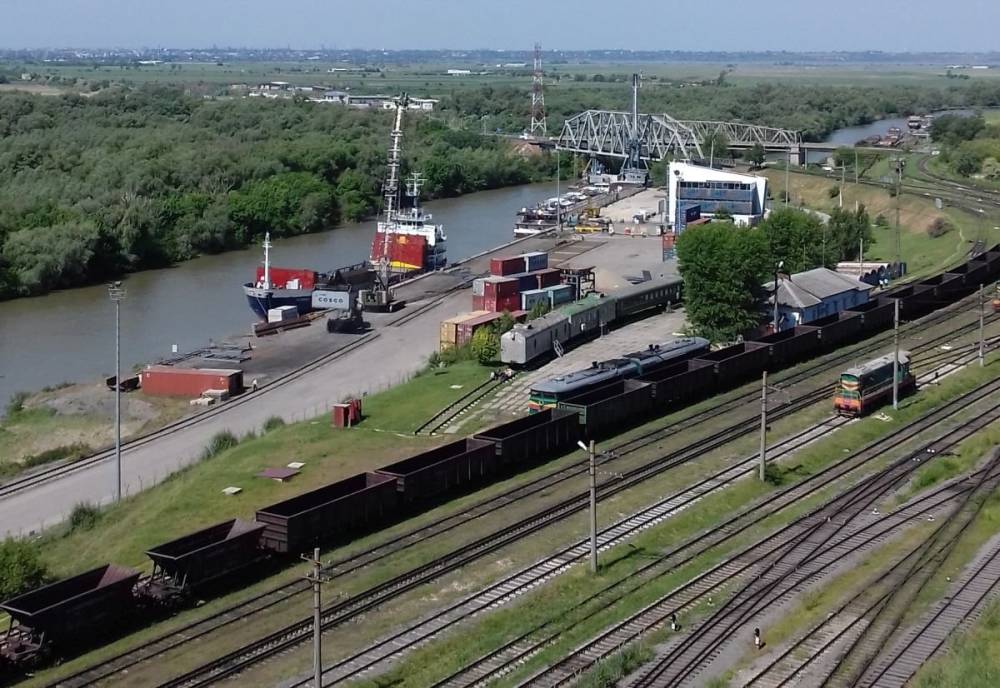 Románia megvásárolta Moldova egyetlen dunai kikötőjét