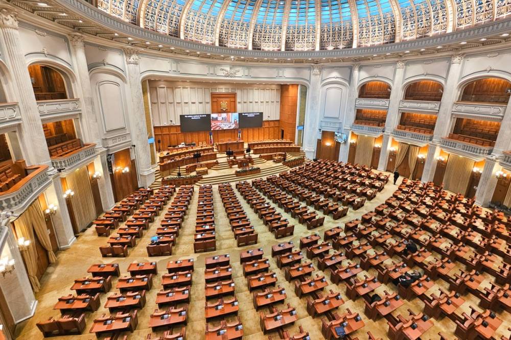 PNL-politikus: nem feltétlenül kell bizalmat kérnie egy kisebbségi Bolojan-kormánynak a parlamentben