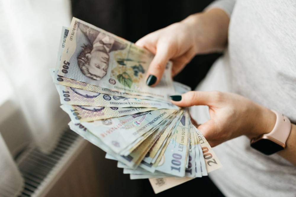 Sok még a kérdőjel az új közalkalmazotti bértörvény körül