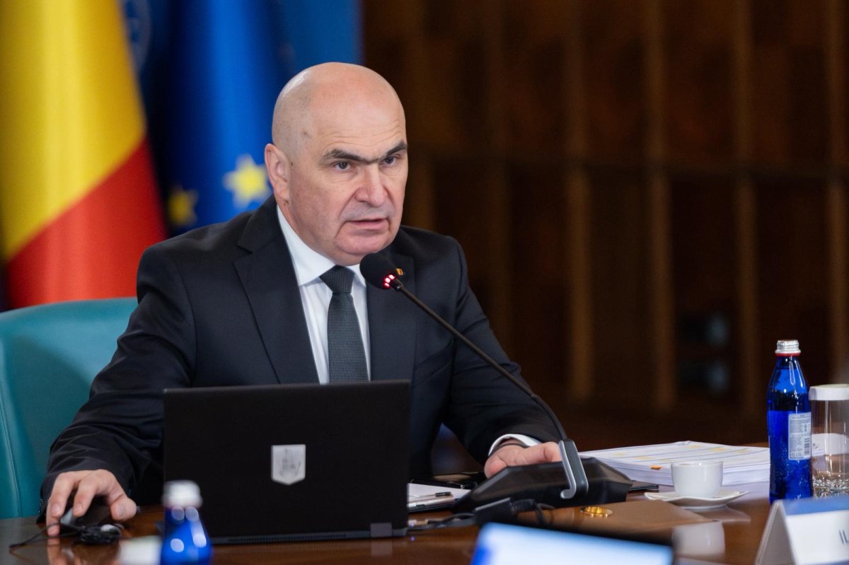 Nem tartja elképzelhetetlennek Bolojan, hogy az államfőt is felfüggesztik