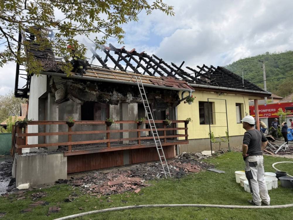 Tűzkárosult mezőpaniti családért mozdul meg a közösség
