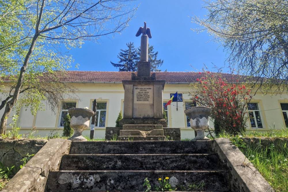 A turulmadár visszaszáll: Orbaiszék