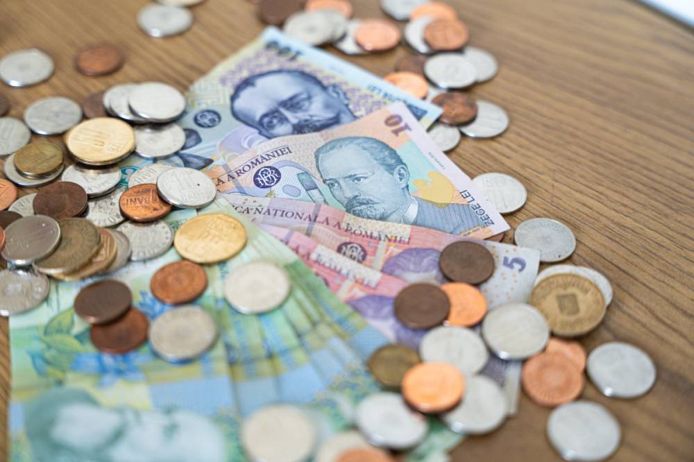 Recesszió árnyéka vetül Románia gazdaságára