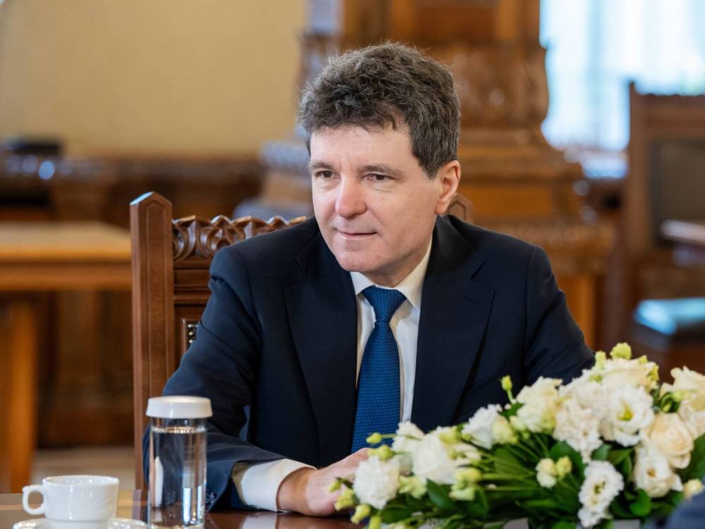 Nicușor Dan rendkívül súlyos incidensnek nevezte a konstancai drónrobbanást