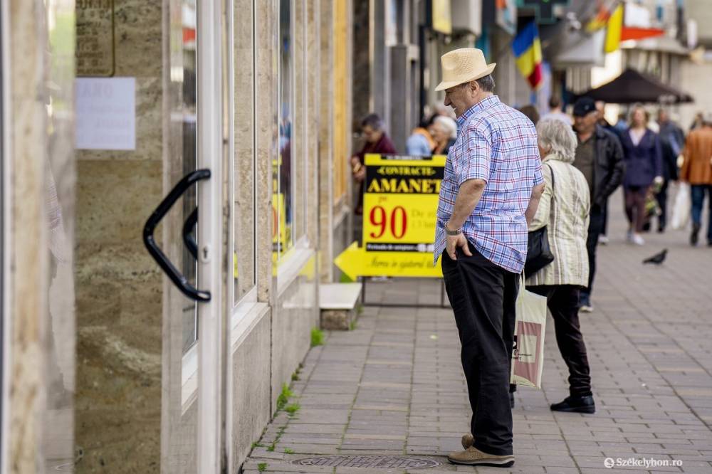 A romániaiak több mint 80 százaléka gondolja úgy, hogy rossz irányba megy az ország