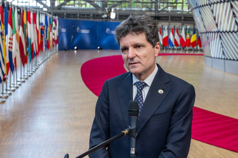 Nicușor Dan: Portugália és Szlovákia is drónelhárító rendszereket ajánlott fel Romániának
