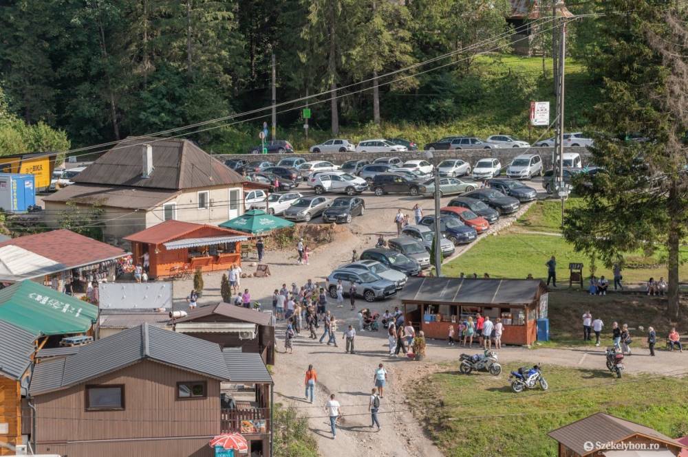 Végrehajtó útján szólítják fel a Monturist ügyvezetőjét