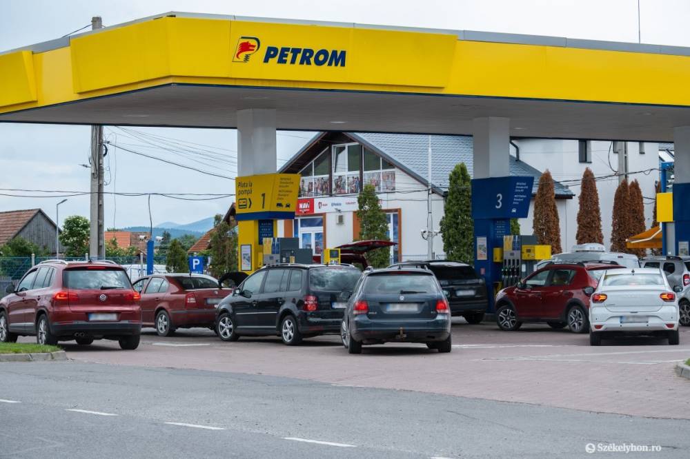 Tíz-húsz bani pontossággal határozta meg a szakértő, hogy hová eshet vissza az üzemanyag ára