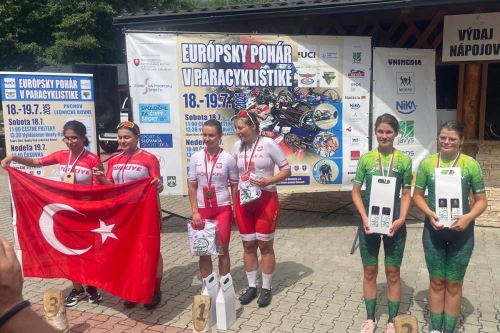 Két ezüstérmet szereztek a székely tandemkerékpárosok az Európa-kupán