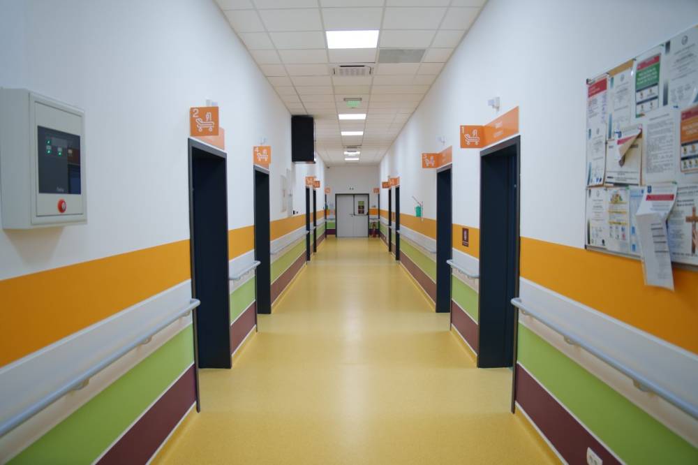 Mélypont a munkakonfliktusban: elkezdődött az általános sztrájk az egészségügyben