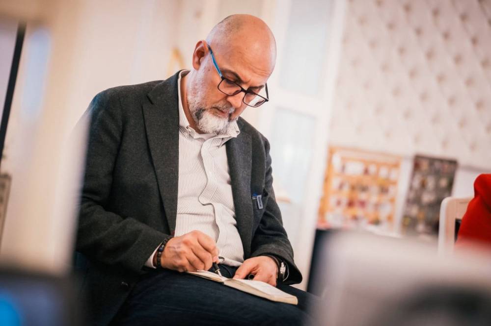 Kelemen Hunor szerint indokolt lenne egy fegyverszüneti kormány megalakítása