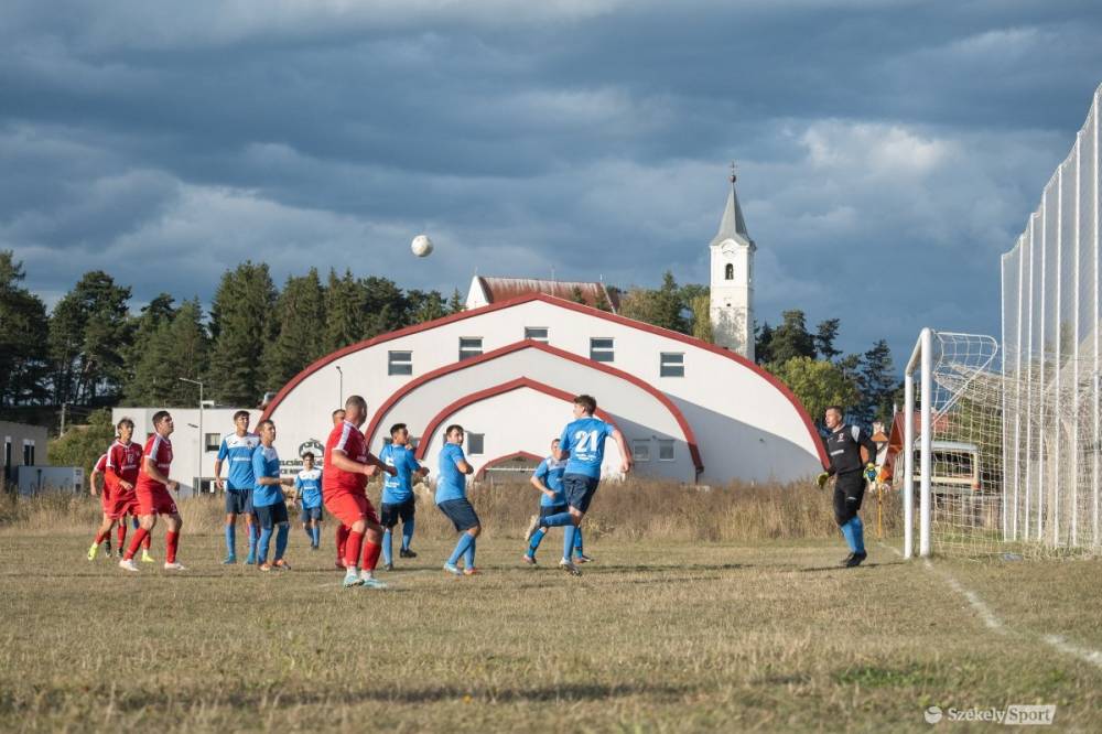 Egy újonc jelentkezett, több átsorolás a Csík körzeti focibajnokság új idényében