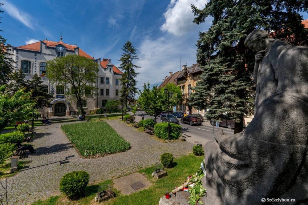 Zsolnay-szökőkút épül a Bolyai téren, és részleges sétálóutcája is lesz Marosvásárhelynek