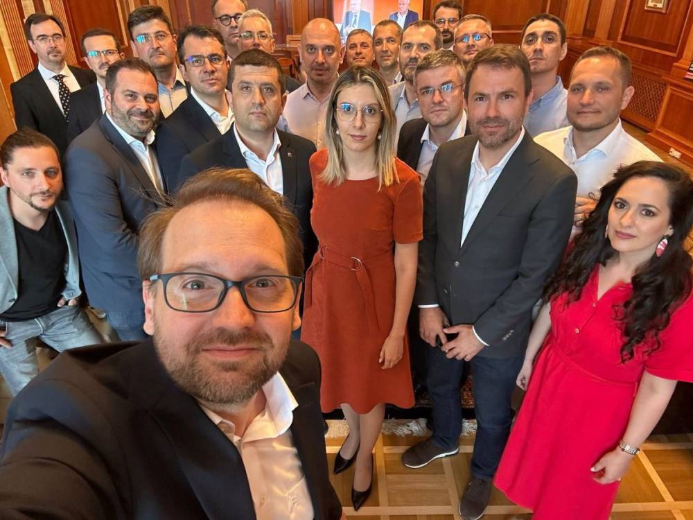 Az USR politikai bizottsága megerősítette Dominic Fritzet a pártelnöki tisztségben