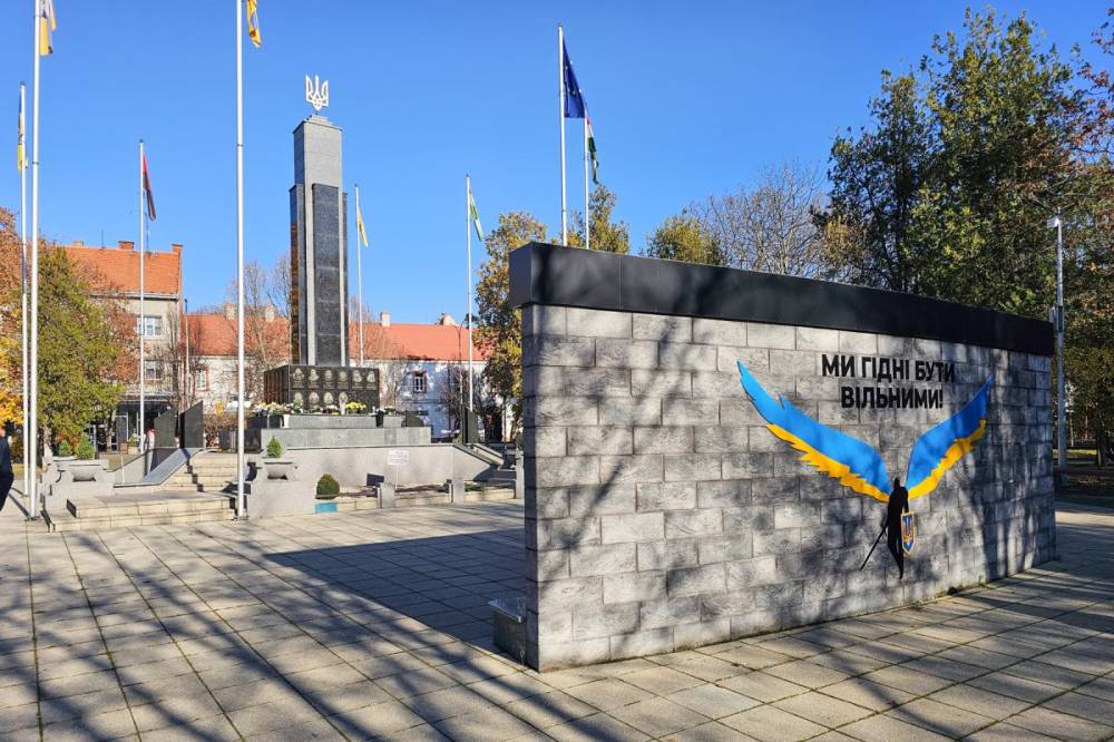 Kárpátaljai pártelnökök a Krónikának: szimbolikus, de fontos gesztus a szovjetek magyarok elleni atrocitásainak elítélése