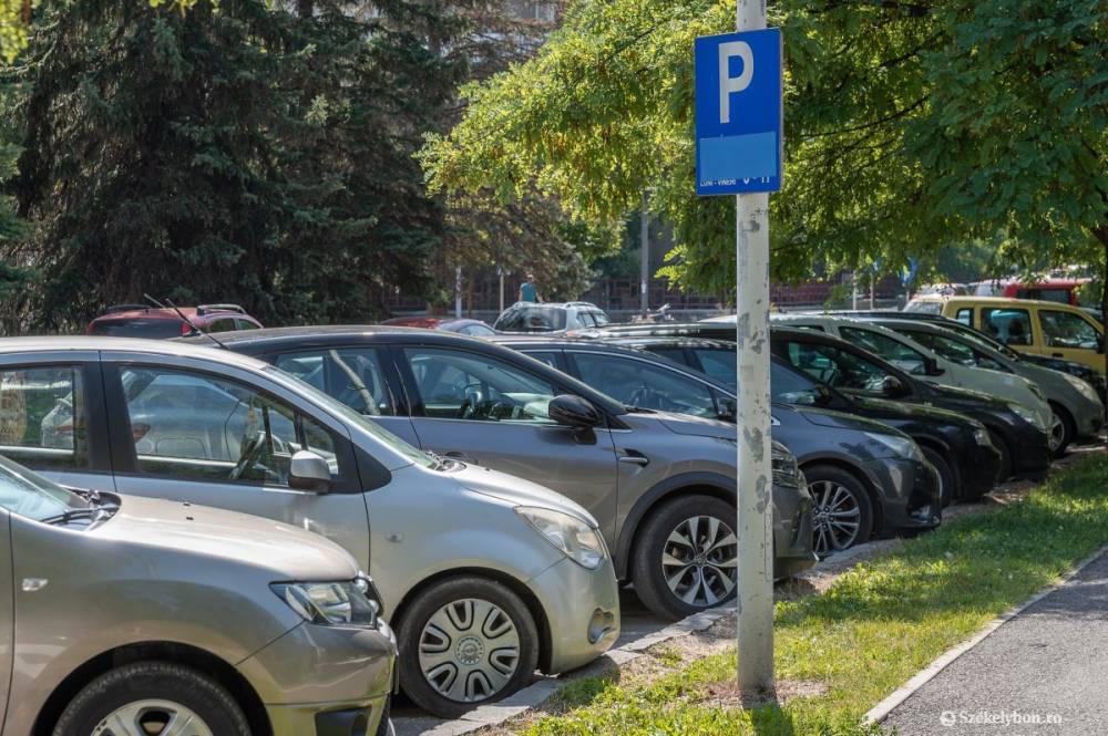 Jóval kevesebb új autót írattak forgalomba idén augusztusban tavaly ilyenkorhoz képest
