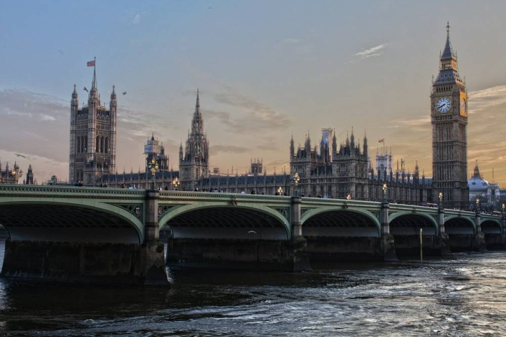 „A Westminster ideje a végéhez közeledik”: saját kezükbe vennék sorsukat a skótok, a walesiek és az észak-írországiak